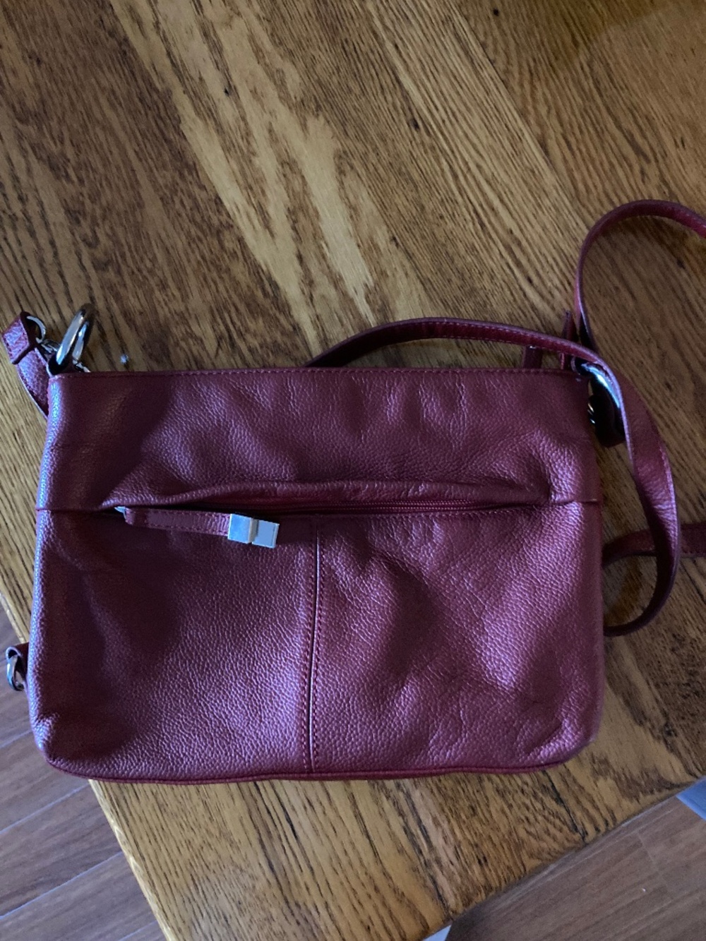 Vintage leather naturalizer purse